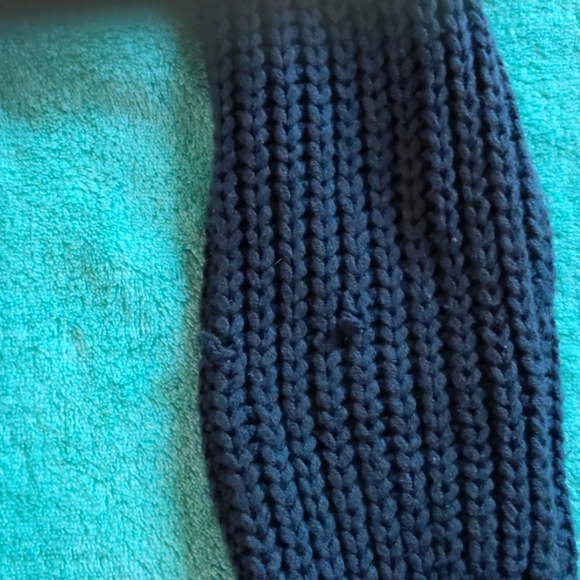 ⭐FREE⭐EXPRESS Knit Turtleneck Sweater - Picture 9 of 9